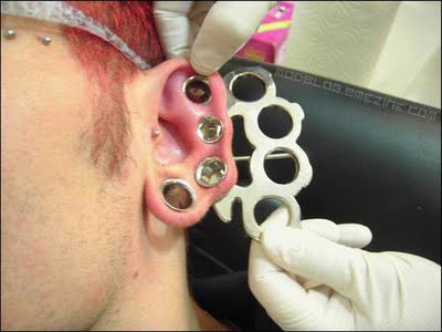 brass-knuckles-26