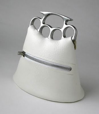 brass-knuckles-06