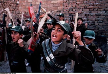 children_soldiers_03