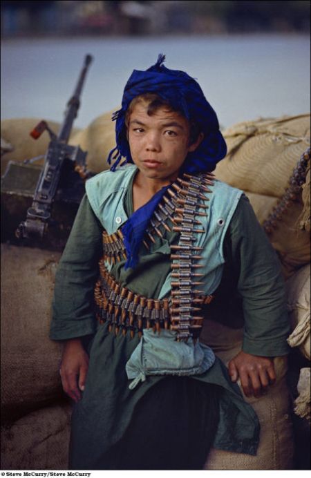 children_soldiers_02