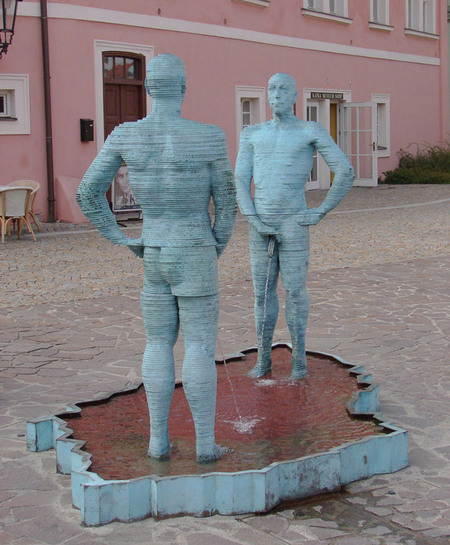 David-Cerny-peeing-guys
