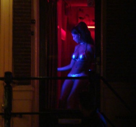 red_light_district_06