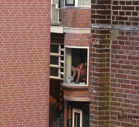 red_light_district_03