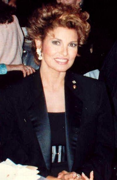 raquel_welch_16