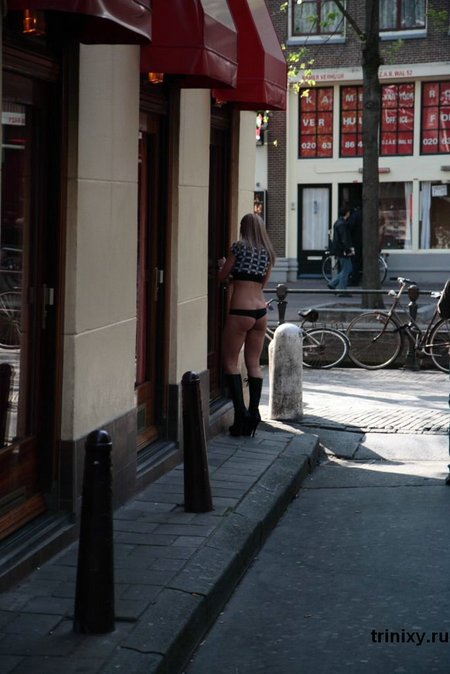 red_light_district_26