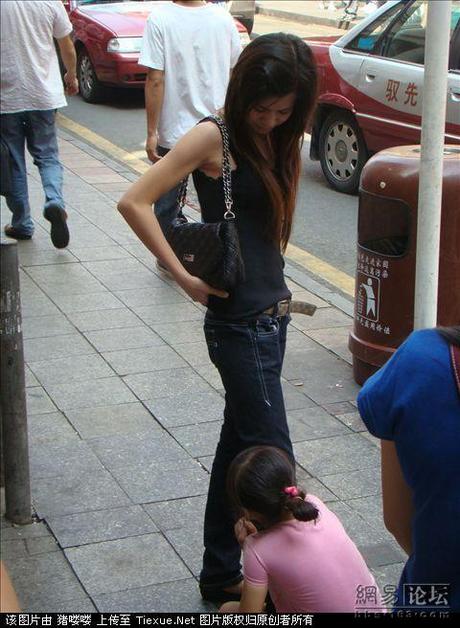 clinging-beggar6