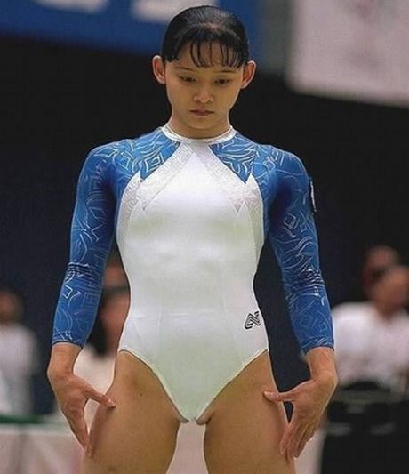 camel_toe_fails_17