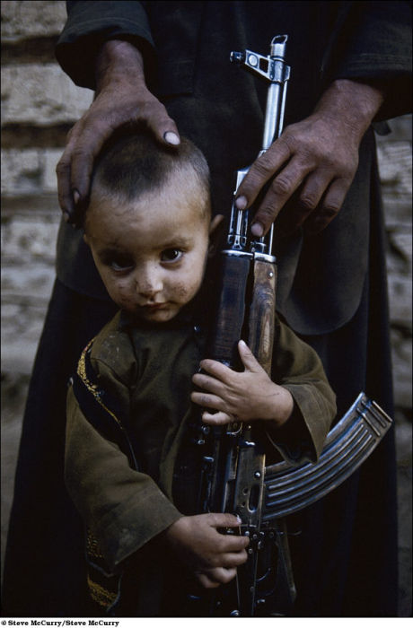children_soldiers_16
