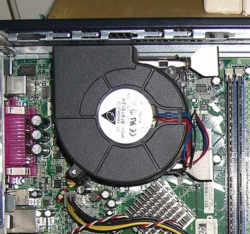シロッコファンDelta Electronics製BFB1012H