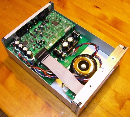 DAC-1000_in01
