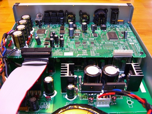DAC-1000_in02