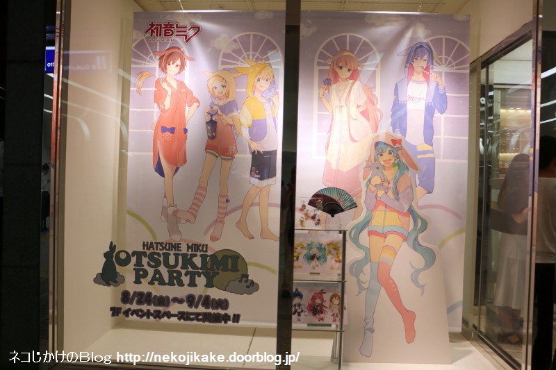 2018082530初音ミク「OTSUKIMI PARTY」@なんばマルイ。