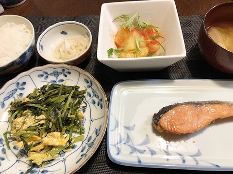 夕食