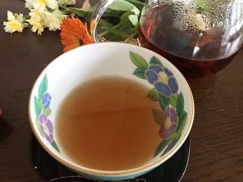 熱いお茶