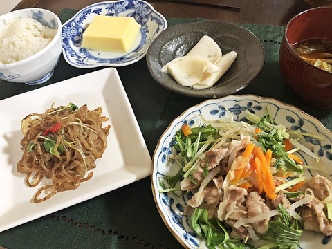 夕食