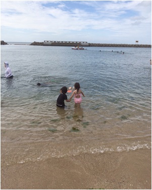 pagenanaちゃん海jpg