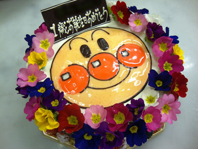 イラストケーキ アンパンマン 誕生日 記念日用にオーダーできるデコレーションケーキ