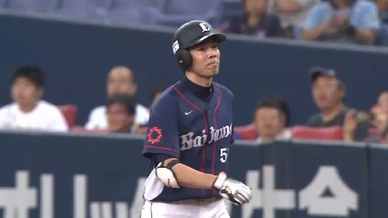 ６回表１秋山２１５安打 (16)