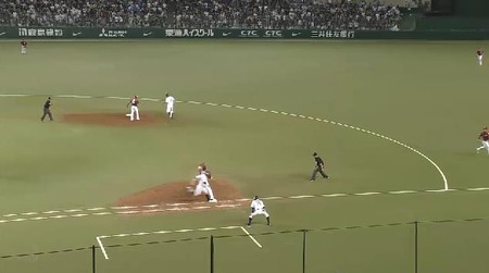 3回裏２森併殺 (2)