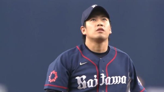 ６回裏１先頭フォアボール (2)