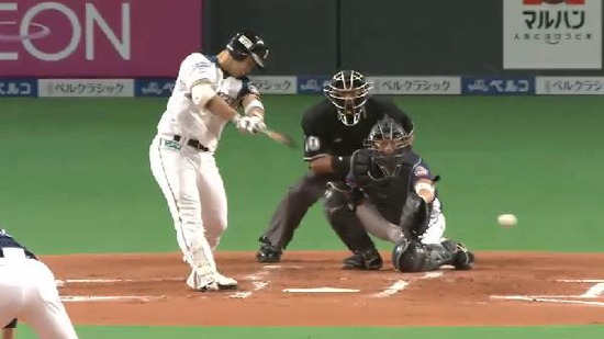 １回裏４近藤タイムリー連打 (3)