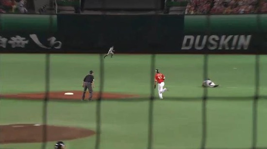 4回裏1細川タイムリー2ベース (1)
