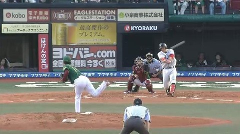 2回表1秋山ヒット、炭谷ヒット&ラン1点 (3)