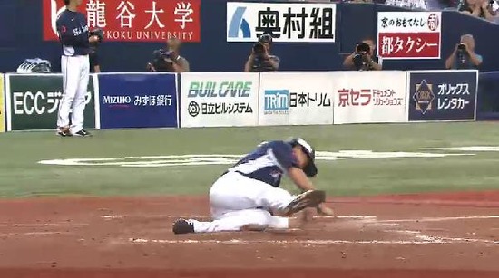 ５回表１ランナー２塁メヒアタイムリー (1)