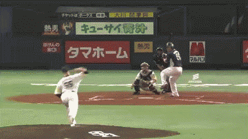 ３回表５おかわりタイムリー２ベース (1)