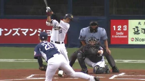 １回裏１野上三者凡退 (4)