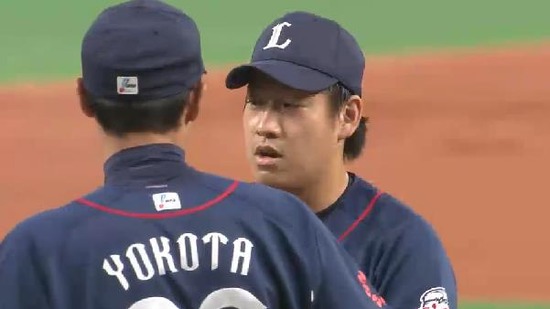 １回裏４近藤タイムリー連打 (2)