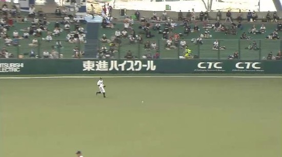 1回表3サンチェス2点タイムリー (1)