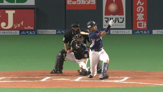 ６回表２浅村三振大野流血 (1)