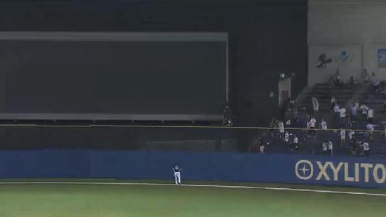 ６回裏１デスパ同点HR (3)