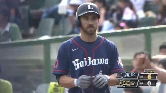 ５回表２セラテリタイムリー (2)