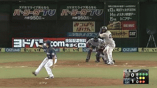 4回表3ペーニャ三振 (1)