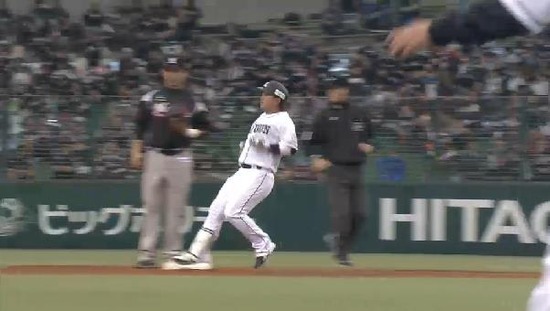 ６回裏１森２ベース