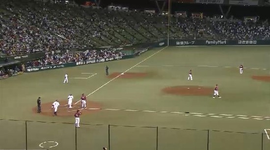 3回裏6おかわり2点タイムリーヒット (1)