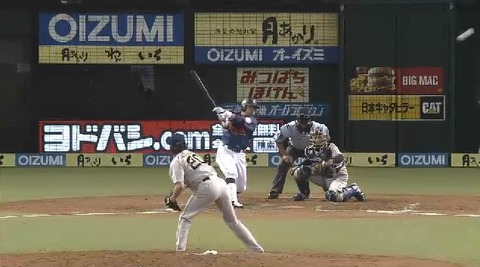 ７回裏２栗山タイムリーおかわり三振 (2)