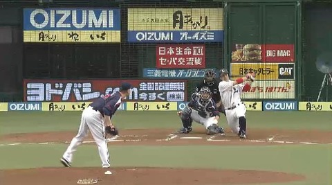 1回裏5炭谷タイムリー (4)