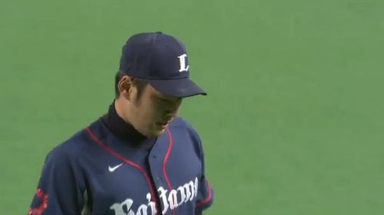 ７回裏８金子ファインプレー (2)