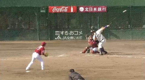 ８回表２メヒアタイムリーヒット (2)