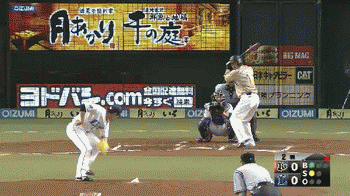 2回表１中島併殺無失点 (1)