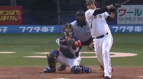 ３回裏５クルーズタイムリー (3)