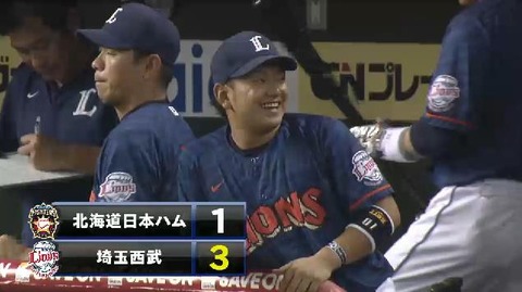 ８回裏１炭谷HR (2)