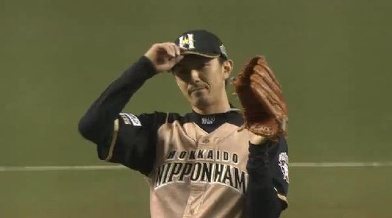 ９回裏２浅村フォアボール満塁 (1)