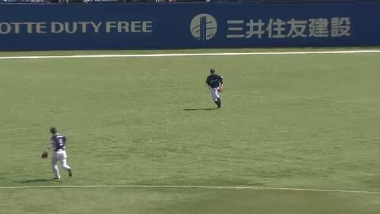 ３回裏４大嶺タイムリー (3)