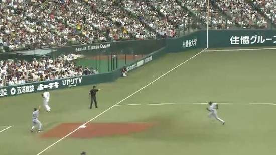 1回表４ゴメスタイムリーヒット (3)