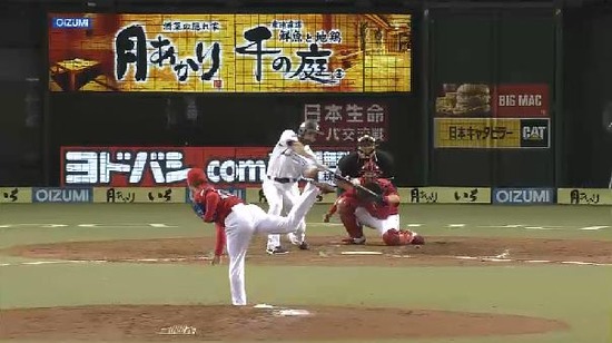 4回裏3セラテリ2点タイムリー (3)