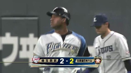 3回裏4ミランダ内野ゴロ弾いて1点 (2)